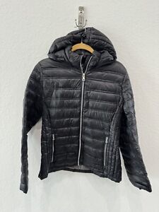 Calvin Klein Premium puchowa do pakowania pikowana czarna damska kurtka puchowa zapinana na zamek błyskawiczny L