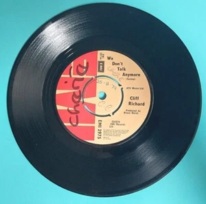 CLIFF RICHARD - EMI 2975 - WE DON’T TALK ANYMORE / COUNT ME OUT 1979 (208) - Picture 1 of 3