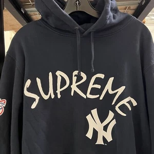 Supreme x 47’ Brand New York Yankees Hoodie Navy Size Large 2015 - Picture 1 of 8