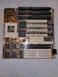 PCchips MB-M537 V3.1 Socket7 Motherboard VXpro Elpina UNTESTED - Picture 1 of 4