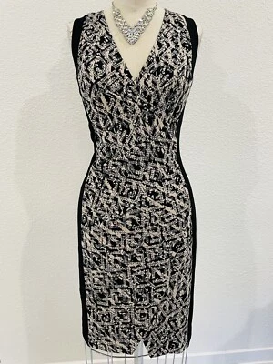 Vestido Vaina Kenneth Cole New York Negro Multi-impresión Cuello en V VM Espalda Cremallera Talla 0 Foto 1 de 4