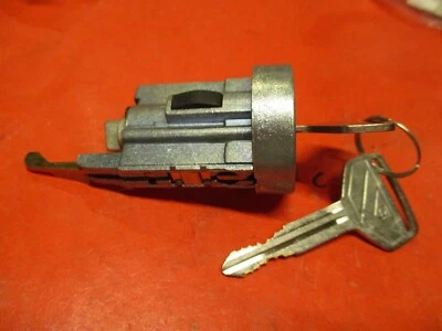 TOYOTA CAMRY-1987-91-- CRESSIDA--1983-88- -NEW - IGNITION-LOCK CYLINDER- - Image 1 of 3