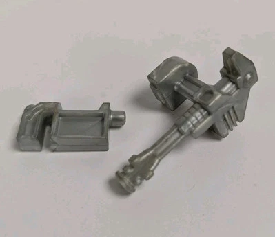 1986 Hasbro G1 Transformers Trypticon Gun & Connector Part Piece - Image 1 of 2