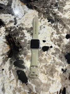 Apple Watch Series 3 38mm Silver Case with Band (GPS) Reset Ready To Go - Picture 1 of 2