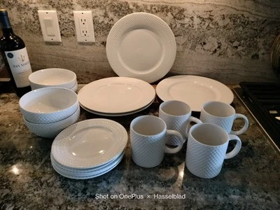 SET OF 4 PFALTZGRAFF WINSTON WHITE EMBOSSED CHEVRON WOVEN PATTERN Dinner Plates  - Image 1 of 4