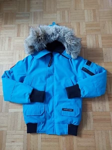 Canada Goose Bomber/ USE (YOUTH) - Picture 1 of 10