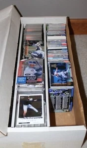 LOTE DE 25 TARJETAS DE BÉISBOL 1998 CUBIERTA SUPERIOR TU ELIGES TERMINA TU CONJUNTO CASI NUEVO UD RC HOF - Imagen 1 de 4