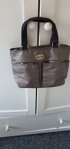 Kenneth Cole Reaction hand bag Hardly used Excellent Condition - Picture 1 of 13