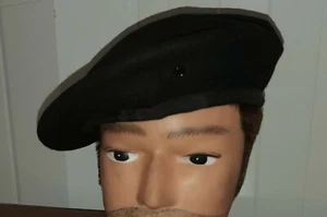 BERET BLACK 59CM ARMOURED CORPS - 100% WOOL AUSTRALIAN N.Z. BRITISH ARMY - Picture 1 of 3