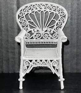 Dollhouse Elaborate Miniature Artisan White Metal Wicker Wire Chair Furniture - Picture 1 of 17