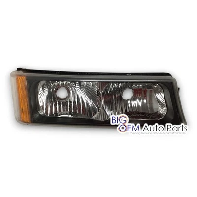 2003 - 2007 Chevrolet Front lower Passenger Side Marker Turn Signal Lamp new OEM - Image 1 of 4