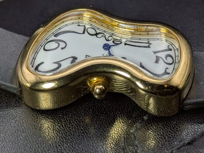 Reloj Dalí Mujer. Reloj Pulsera Museo Salvador Dalí Cuarzo Chapado en Oro En Caja. - Imagen 1 de 4