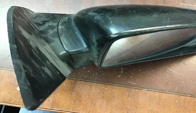 Espejo retrovisor delantero pasajero derecho MANUAL para 03-07 Saturn Vue (B19) Foto 1 de 4