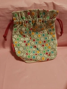 L'Occitane cotton small Drawstring Bag approx 14cmx17cm bag only New - Picture 1 of 2