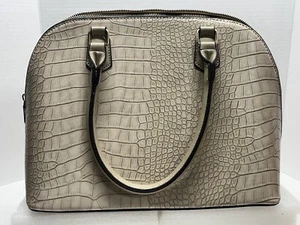 Adrienne Vittadini Handbag Tan Croc Tote. Top Zipper. Front Zipper Pocket. - Picture 1 of 3