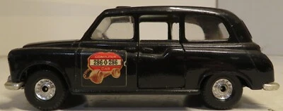 Corgi Austin FX4 London Taxi Computer Cab 4-3/4" Long Black Diecast Toy Car Door - Image 1 of 4