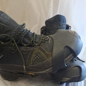 New Balance primaloft size 10.5 - Picture 1 of 6