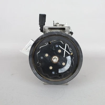 2003-2006 Porsche Cayenne 955 A/C Compressor 94812601101 OEM Usado - Imagem 1 de 4