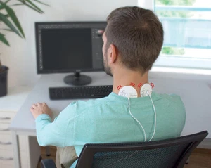 Smart Massager - EMS to go Massage to go inkl. Pads + Ersatzpads - Bild 1 von 3