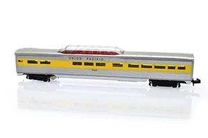 Model Power 3051 Union Pacific 3349 Vistadome Coach Passenger Car (N Scale) NIB - Picture 1 of 3