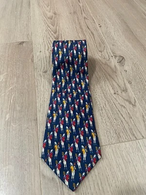 Corbata de seda azul marino Salvatore Ferragamo hombre británico con flores 3,75"x57" Foto 1 de 4