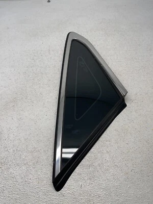 HYUNDAI SONATA 2015-2017 cuarto de vidrio lado del conductor OEM E562497 Foto 1 de 4