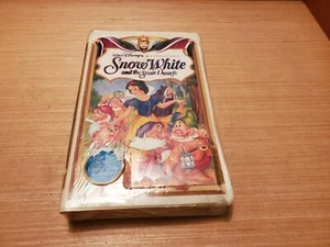 Walt Disney Masterpiece Snow White Brand New VHS FACTORY SEALED 1524-1! - Picture 1 of 12