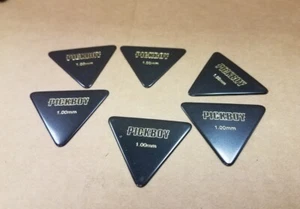 6 x Pickboy Triangle Black Cellulose Bass Guitar Picks 1.00mm - Picture 1 of 5