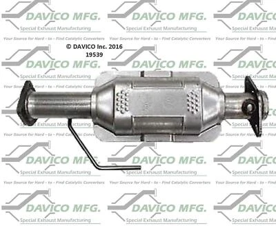 Catalytic Converter Fits 2000 2001 2002 Jeep Wrangler Foto 1 de 4