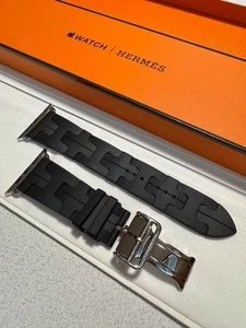 Apple Watch Hermès Kilim Nero 45mm usato con scatola - Foto 1 di 6