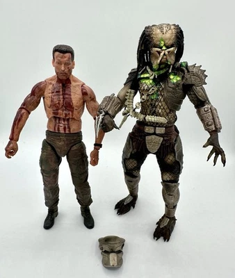 NECA Predator Dutch vs Jungle Hunter Final Battle Toys R US Exclusive 7" *READ* - Image 1 of 4