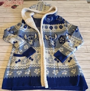 Disney Lilo & Stitch maglia cardigan Fair Isle sherpa felpa con cappuccio taglia S - Foto 1 di 6