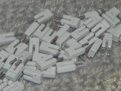 50) 2-way Wago 2000 Series 800V 14AMP Jumper Light Gray Fanuc Controller Jumpers - Image 1 of 3