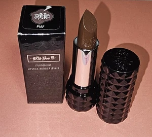 Lápiz labial Kat Von D KVD con tachuelas Kiss - Piaf - tamaño completo nuevo en caja - Imagen 1 de 1