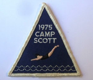 Pfadfinderin 1975 CAMP SCOTT AUFNÄHER Mayes Oklahoma Tatort jemand weint Kinder - Bild 1 von 3