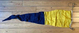 Vintage nautical signal flags / early 20th century / La belle Jardinière 24 - Picture 1 of 7