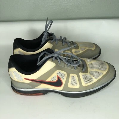 Zapatos de golf Nike Hyperfuse sin clavos para hombre talla 9 con cordones zapatillas cómodas Foto 1 de 4
