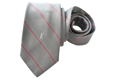 CORBATA HOMBRE YVES SAINT LAUREN GRIS/RAYAS ANCHO: 3.5/8" LARGO: 55" Foto 1 de 3