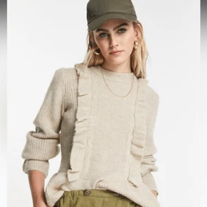 ASOS Y.A.S Cream Ruffle Knit Sweater NWT size medium - Picture 1 of 11