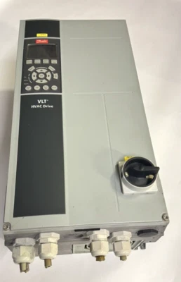 Danfoss VLT HVAC Drive FC-102P7K5T4E55H 7,5 KW - Bild 1 von 4