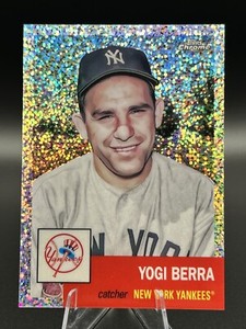 2022 topps chrome platinum anniversary  Yogi Berra Speckle Refractor 17/150