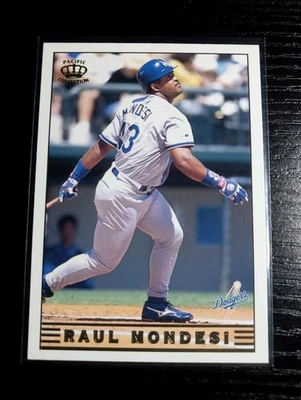 1999 Pacific Crown Collection - Raul Mondesi #142 - Image 1 of 4