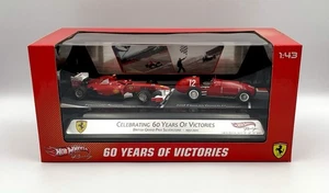 Hot Wheels 1/43 Alonso & Gonzalez Ferrari 150 Italia Ferrari 375 60 anni vince - Foto 1 di 7