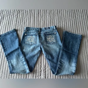Rock & Republic Low Rise Bootleg/ flare Jeans. 27 - Picture 1 of 12