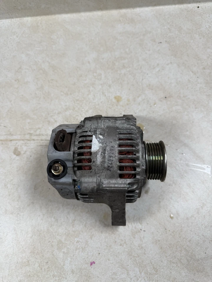 Alternador para Toyota Corolla 2003-2008 Foto 1 de 4