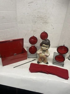 VINTAGE ANTHES ROAD FLARES REFLECTOR LENSES ON STANDS W/ METAL BOX - Picture 1 of 7