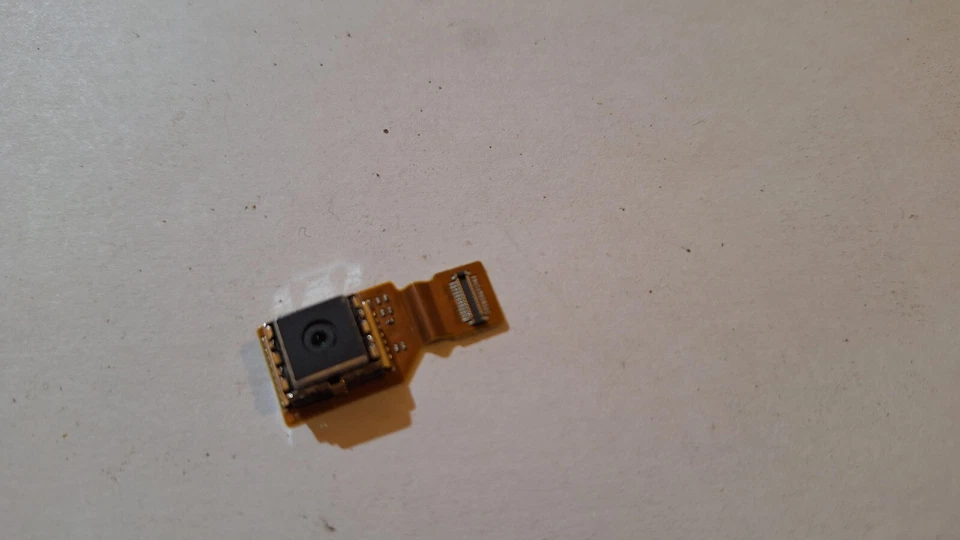 Cable flexible genuino para cámara principal Nokia Lumia 630 RM-976 Foto 1 de 1