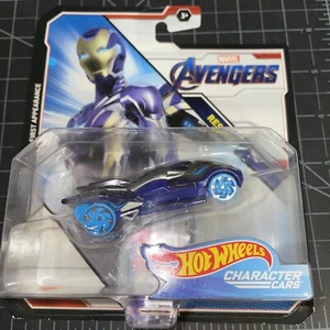HOT WHEELS 2019 MARVEL AVENGERS CHARACTER CARS RESCUE DIECAST NEW - Picture 1 of 3