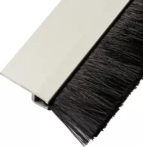 Bürstendichtung Schwarz Streifenbürste Tür Aluminium zum Schrauben Dichtung - Picture 1 of 5