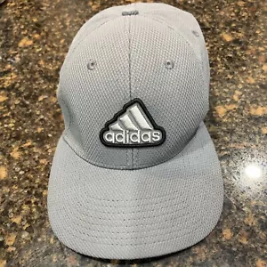 Vintage Adidas Grey Black & White Golf Flex Fit Cap Hat L/XL Lightweight Nice - Picture 1 of 10